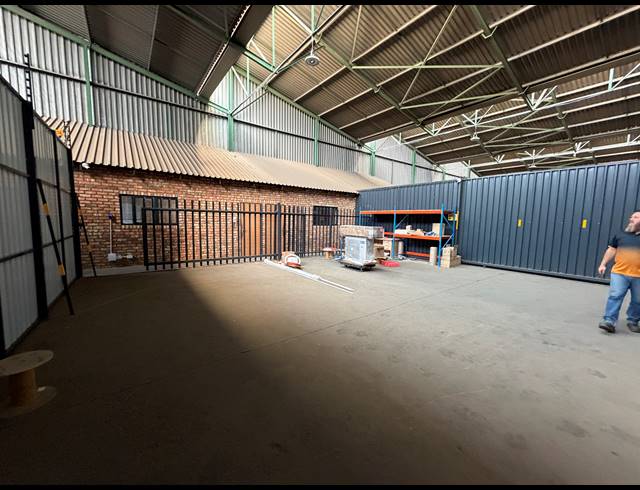 900M² FACTORY TO LET IN ALRODE